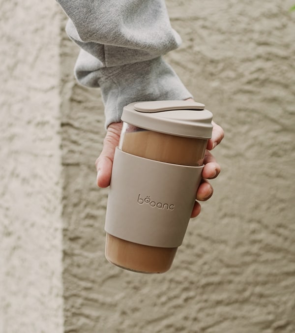 sealed bobanc reusable cup with americano misto coffee